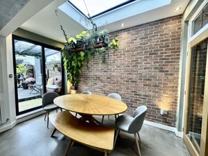 Photo 18- click for photo gallery